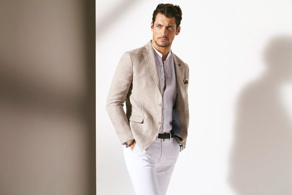 massimo-dutti-beige-y-blanco