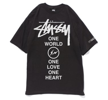 Camiseta Stussy ayuda Japon